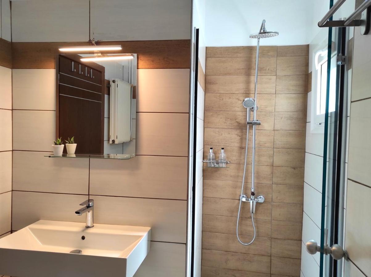 Preveza Mosaic House Apartment ภายนอก รูปภาพ