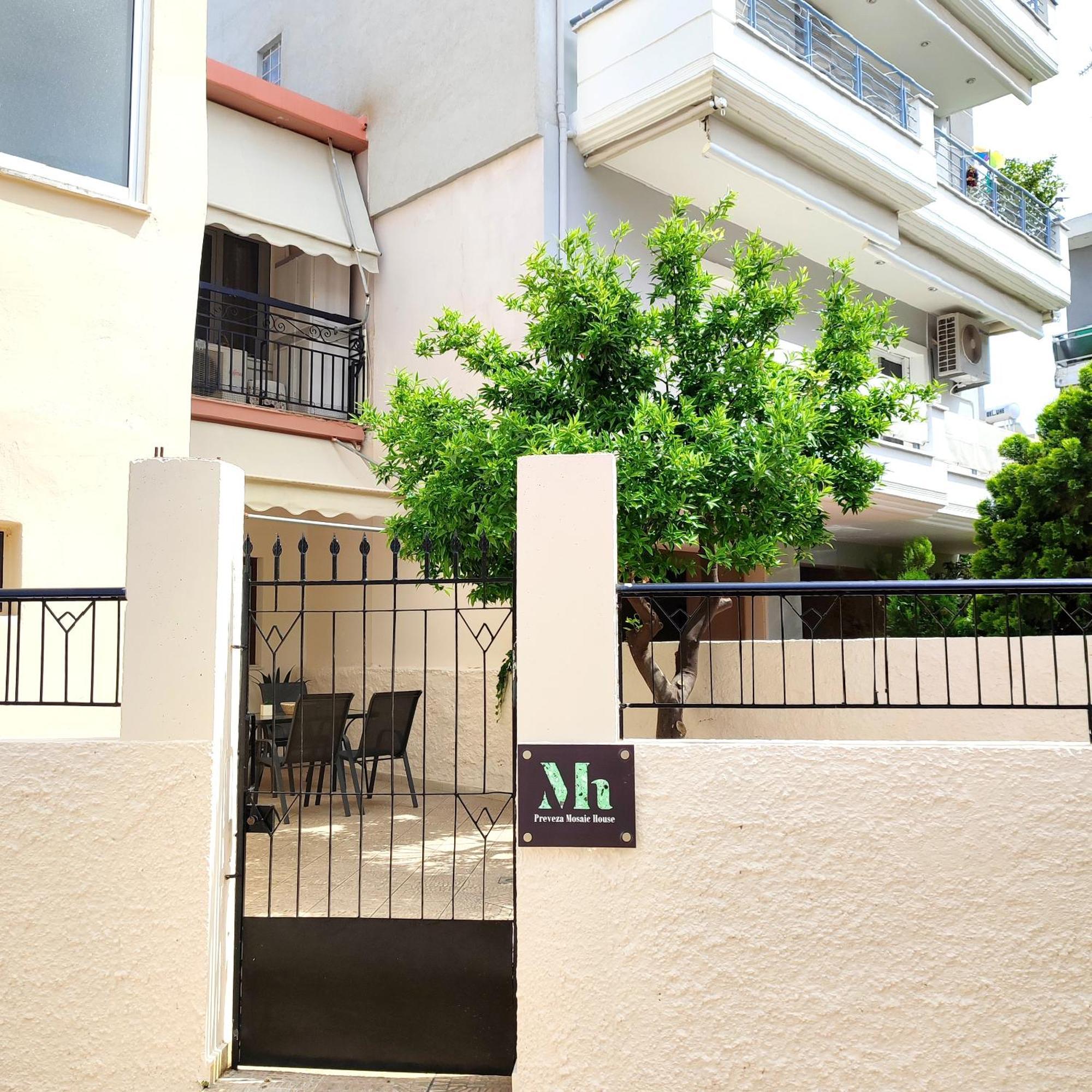 Preveza Mosaic House Apartment ภายนอก รูปภาพ